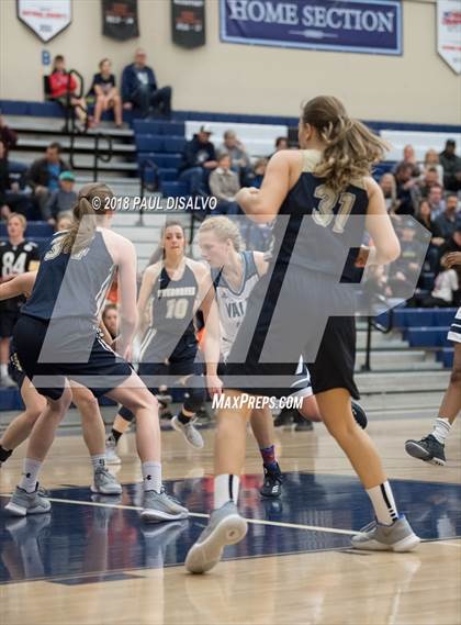 Thumbnail 1 in Evergreen @ Valor Christian photogallery.