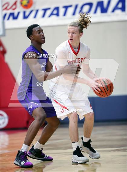 Thumbnail 2 in Morton Ranch vs. Judson (McDonald's Texas Invitational) photogallery.