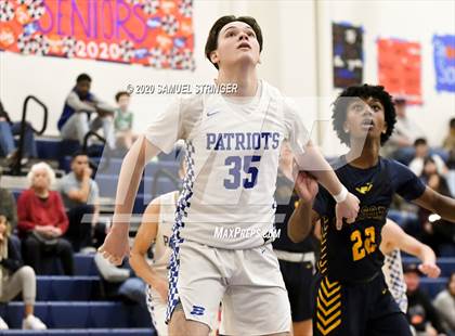 Thumbnail 3 in Gregori @ Beyer photogallery.