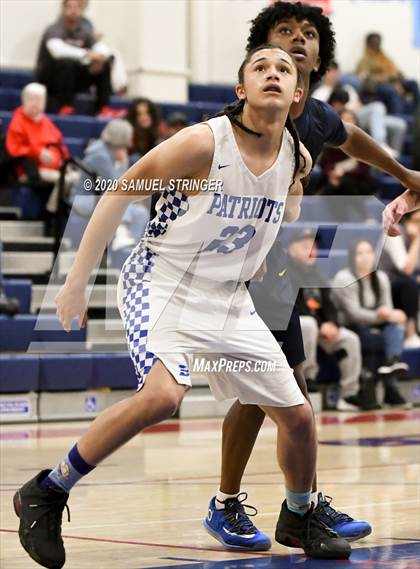 Thumbnail 2 in Gregori @ Beyer photogallery.