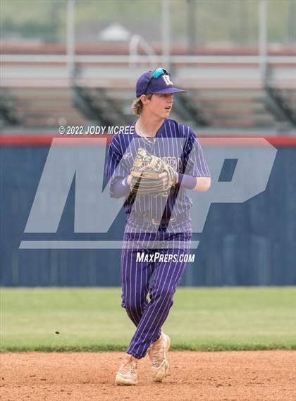 Thumbnail 2 in DeSoto Central @ Lewisburg photogallery.