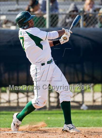 Thumbnail 2 in Magnolia vs. Klein Forest (Klein ISD Tournament) photogallery.