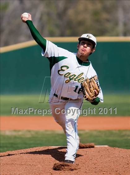Thumbnail 1 in Magnolia vs. Klein Forest (Klein ISD Tournament) photogallery.