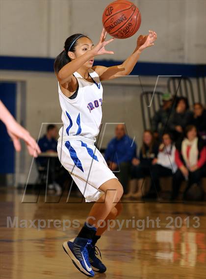 Thumbnail 1 in Paradise @ Christian Brothers (CIF NorCal D3 Playoffs) photogallery.