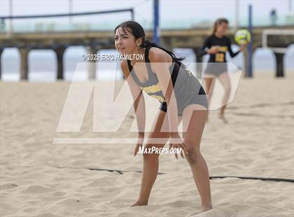 Thumbnail 2 in Ventura vs Mira Costa (CIFSS D1 Round 1) photogallery.
