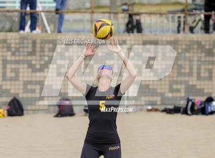 Thumbnail 3 in Ventura vs Mira Costa (CIFSS D1 Round 1) photogallery.