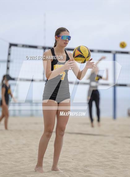 Thumbnail 1 in Ventura vs Mira Costa (CIFSS D1 Round 1) photogallery.