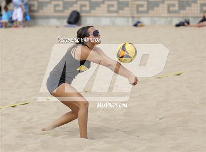 Thumbnail 1 in Ventura vs Mira Costa (CIFSS D1 Round 1) photogallery.
