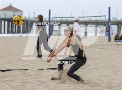 Thumbnail 1 in Ventura vs Mira Costa (CIFSS D1 Round 1) photogallery.