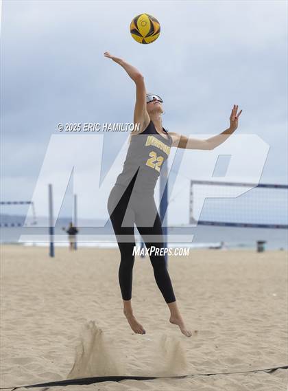 Thumbnail 1 in Ventura vs Mira Costa (CIFSS D1 Round 1) photogallery.