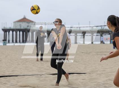 Thumbnail 3 in Ventura vs Mira Costa (CIFSS D1 Round 1) photogallery.
