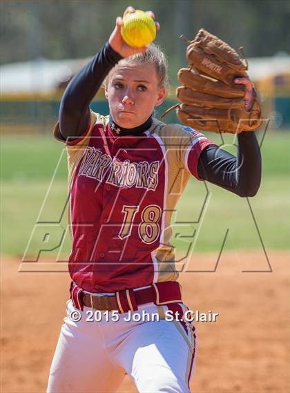 Thumbnail 1 in Riverdale vs. Hillcrest (Bob Jones Invitational) photogallery.