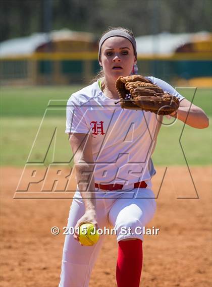 Thumbnail 2 in Riverdale vs. Hillcrest (Bob Jones Invitational) photogallery.