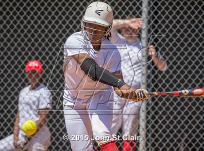 Thumbnail 3 in Riverdale vs. Hillcrest (Bob Jones Invitational) photogallery.