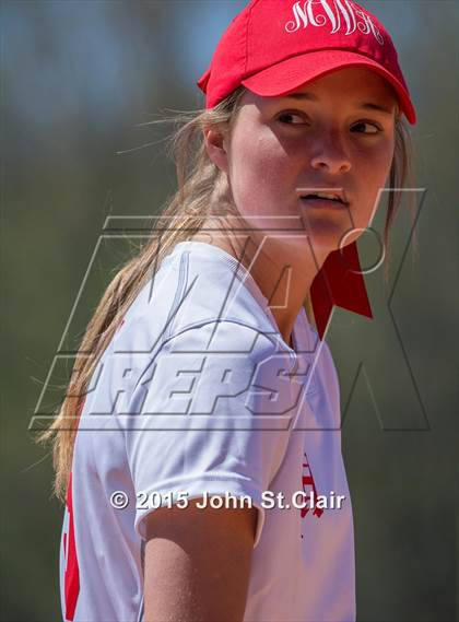 Thumbnail 3 in Riverdale vs. Hillcrest (Bob Jones Invitational) photogallery.