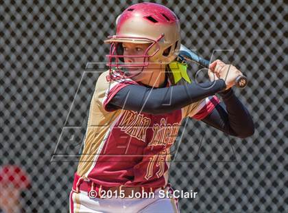 Thumbnail 2 in Riverdale vs. Hillcrest (Bob Jones Invitational) photogallery.