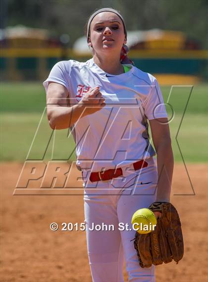 Thumbnail 3 in Riverdale vs. Hillcrest (Bob Jones Invitational) photogallery.