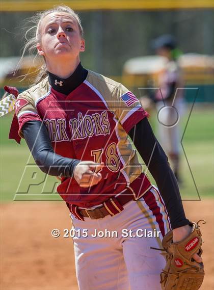Thumbnail 3 in Riverdale vs. Hillcrest (Bob Jones Invitational) photogallery.