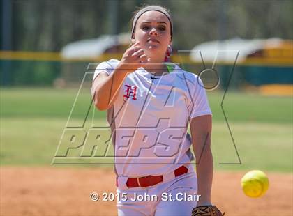 Thumbnail 2 in Riverdale vs. Hillcrest (Bob Jones Invitational) photogallery.