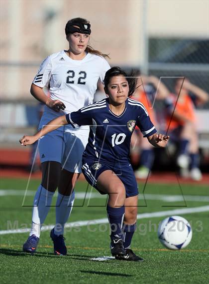 Thumbnail 2 in College Park vs Stony Point (RRISD Girls Classic) photogallery.