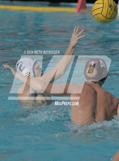 null - Photo 01