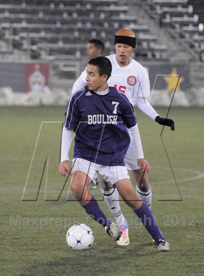 Thumbnail 3 in Boulder vs. Smoky Hill (CHSAA 5A Final) photogallery.