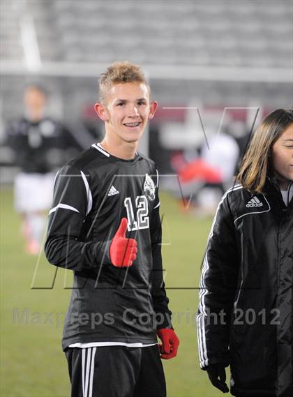 Thumbnail 1 in Boulder vs. Smoky Hill (CHSAA 5A Final) photogallery.