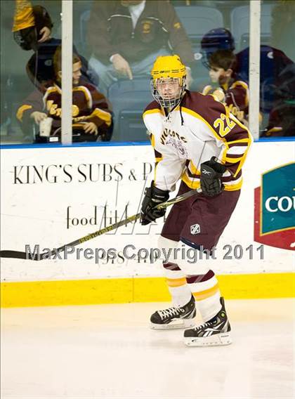 Thumbnail 3 in Weymouth vs Hingham (MIAA Super 8 Round Robin) photogallery.