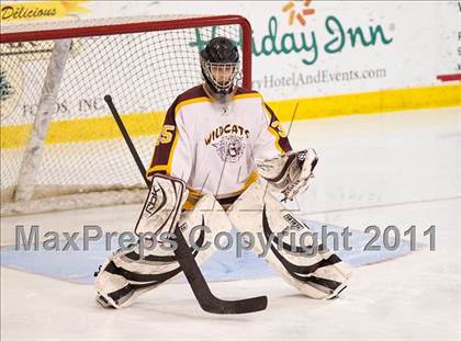 Thumbnail 1 in Weymouth vs Hingham (MIAA Super 8 Round Robin) photogallery.