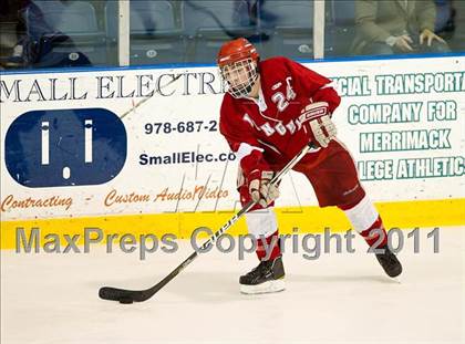 Thumbnail 1 in Weymouth vs Hingham (MIAA Super 8 Round Robin) photogallery.