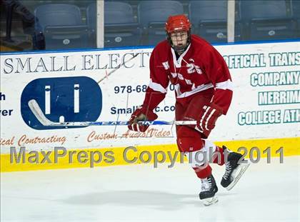Thumbnail 2 in Weymouth vs Hingham (MIAA Super 8 Round Robin) photogallery.