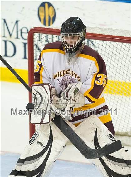 Thumbnail 2 in Weymouth vs Hingham (MIAA Super 8 Round Robin) photogallery.