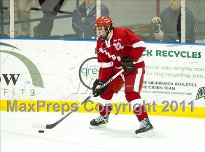 Thumbnail 2 in Weymouth vs Hingham (MIAA Super 8 Round Robin) photogallery.