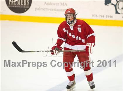 Thumbnail 3 in Weymouth vs Hingham (MIAA Super 8 Round Robin) photogallery.