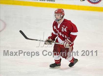 Thumbnail 2 in Weymouth vs Hingham (MIAA Super 8 Round Robin) photogallery.