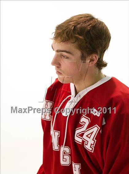 Thumbnail 2 in Weymouth vs Hingham (MIAA Super 8 Round Robin) photogallery.