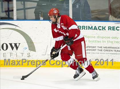 Thumbnail 3 in Weymouth vs Hingham (MIAA Super 8 Round Robin) photogallery.