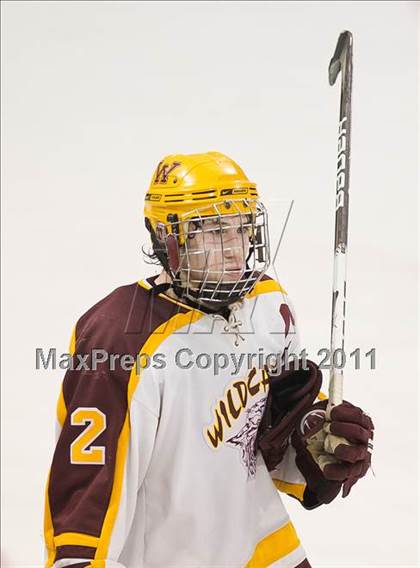 Thumbnail 2 in Weymouth vs Hingham (MIAA Super 8 Round Robin) photogallery.