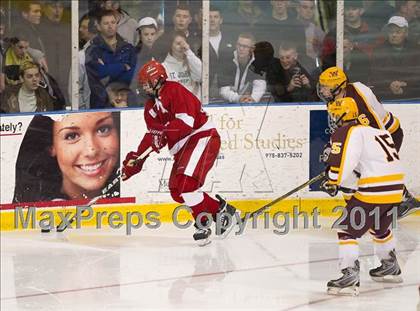 Thumbnail 1 in Weymouth vs Hingham (MIAA Super 8 Round Robin) photogallery.