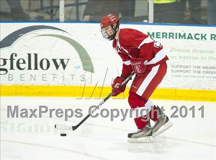 Thumbnail 3 in Weymouth vs Hingham (MIAA Super 8 Round Robin) photogallery.