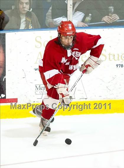 Thumbnail 1 in Weymouth vs Hingham (MIAA Super 8 Round Robin) photogallery.