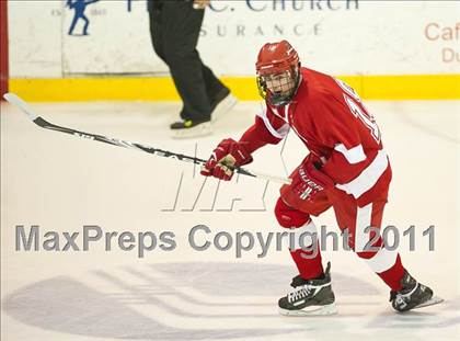 Thumbnail 2 in Weymouth vs Hingham (MIAA Super 8 Round Robin) photogallery.