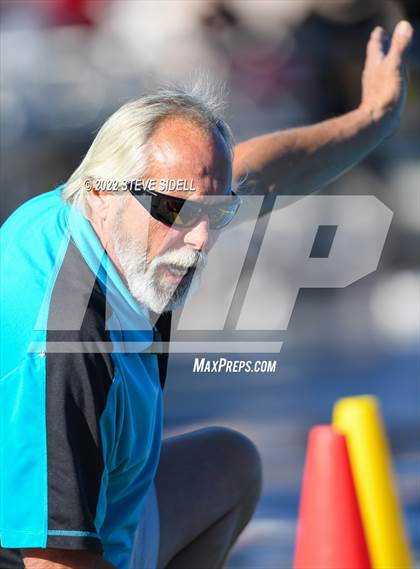 Thumbnail 1 in Valley Center vs Mission Bay (CIF San Diego Section D2 Quarterfinal) photogallery.