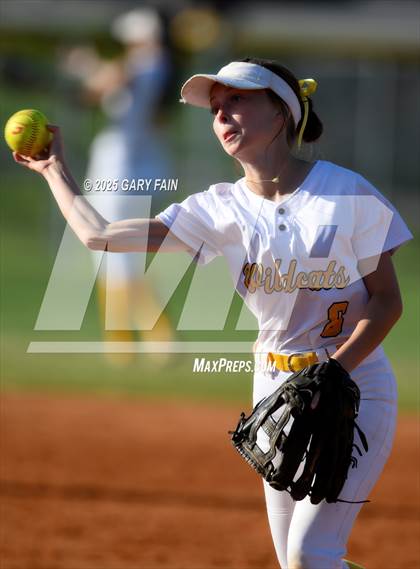 Thumbnail 3 in Signal Mountain @ Hixson photogallery.