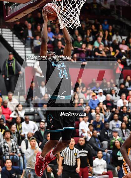 Thumbnail 1 in Sheldon vs. Bishop O'Dowd (CIF NorCal Regional Open Division Final) photogallery.