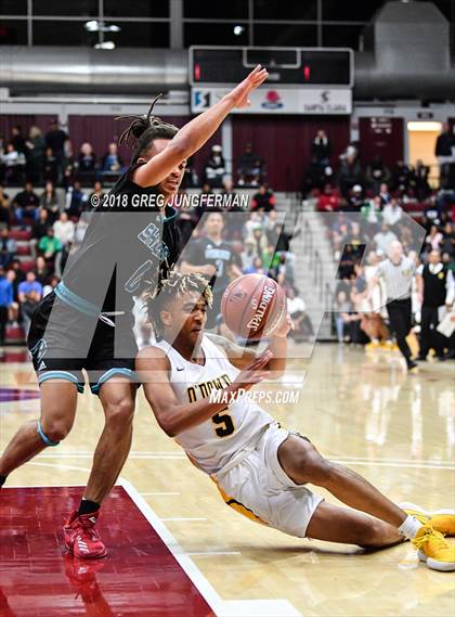 Thumbnail 1 in Sheldon vs. Bishop O'Dowd (CIF NorCal Regional Open Division Final) photogallery.