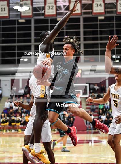 Thumbnail 2 in Sheldon vs. Bishop O'Dowd (CIF NorCal Regional Open Division Final) photogallery.