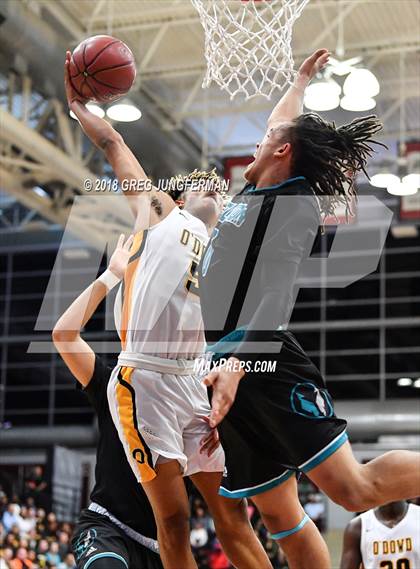 Thumbnail 2 in Sheldon vs. Bishop O'Dowd (CIF NorCal Regional Open Division Final) photogallery.