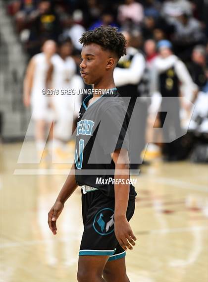 Thumbnail 2 in Sheldon vs. Bishop O'Dowd (CIF NorCal Regional Open Division Final) photogallery.