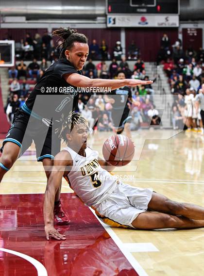 Thumbnail 2 in Sheldon vs. Bishop O'Dowd (CIF NorCal Regional Open Division Final) photogallery.